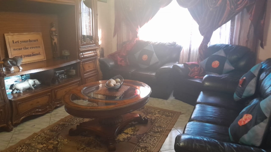 2 Bedroom Property for Sale in Scenery Park Eastern Cape